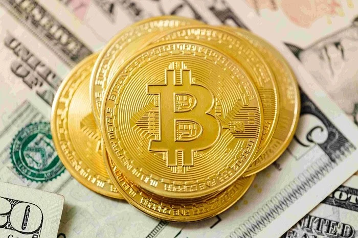 Bitcoin Briefly Tops $70,000 for the First Time since June as Investors Await Earnings, Election Day