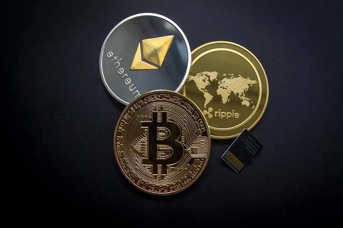 Bitcoin Price Steady at $96k, XRP Surges on Regulatory Hopes